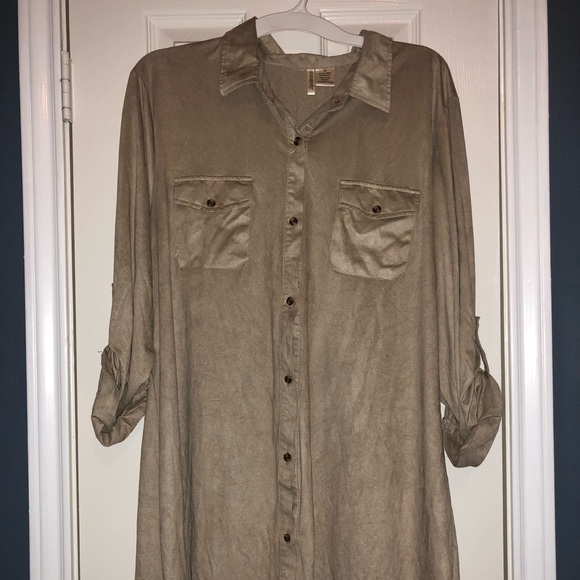 Tan mid-length button down dress - Picture 2 of 7